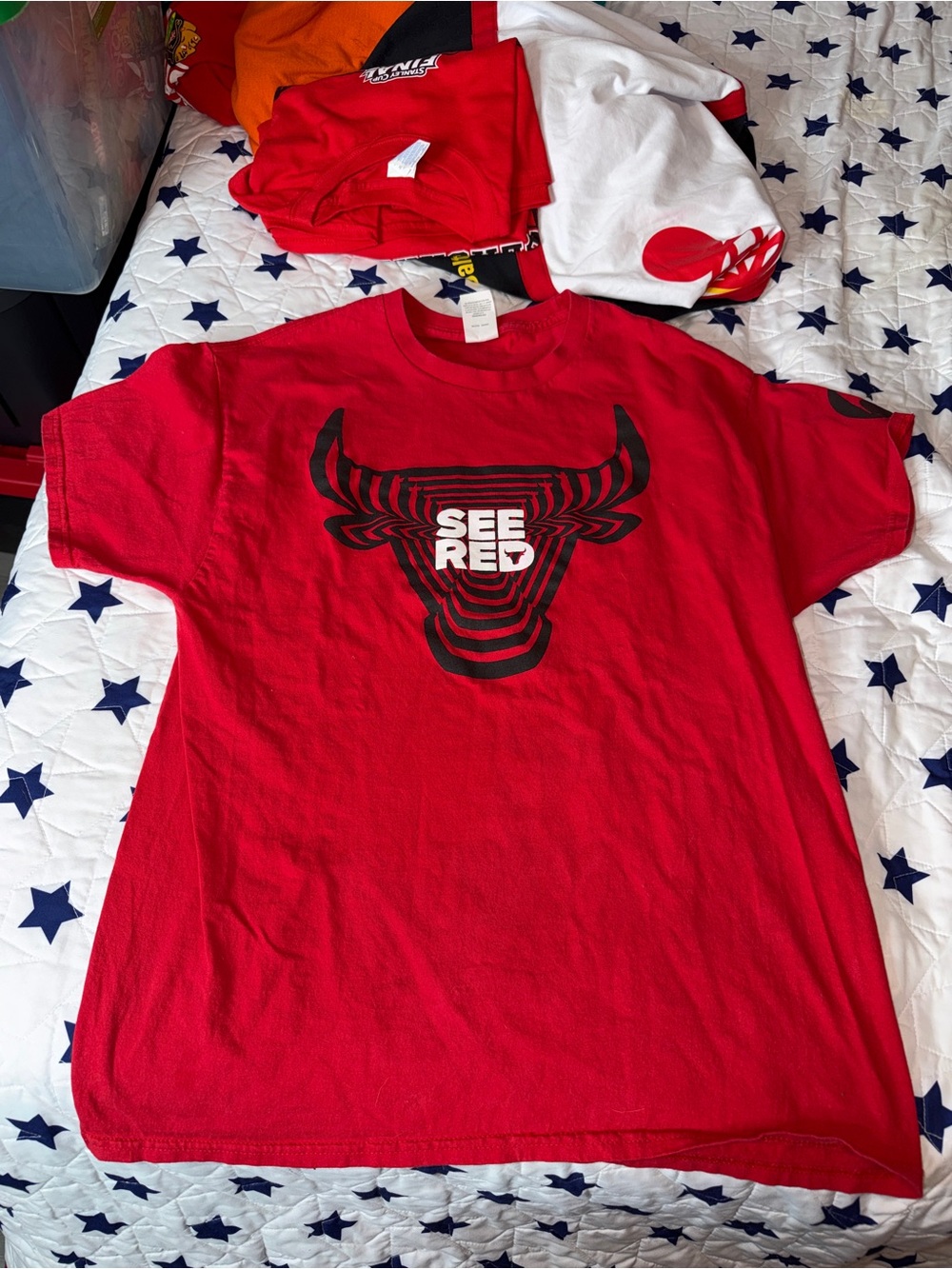 NBA Men's Red Short Sleeve 'See Red' Graphic Tee